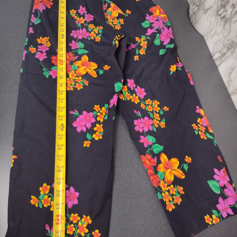 Pants - Picture 2 of 7
